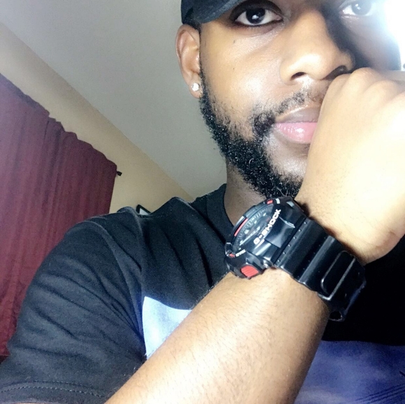 Meet your Posher, EJ - Picture 4 of 4